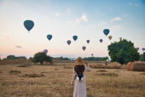 woman, nature, field, hot air balloons, balloons, trees, leaves, foliage, travel, tourism, sunrise, landscape